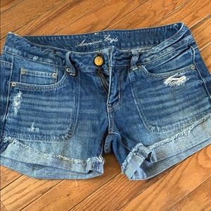American Eagle shorts!